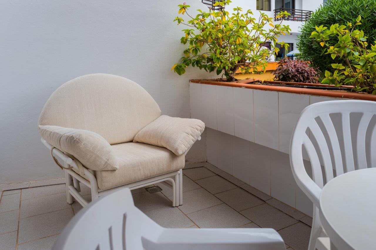 Appartement Seguro Spacious With Roomy Terrace